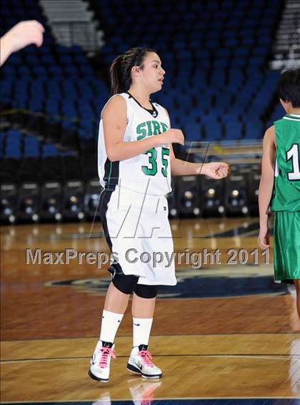 Thumbnail 2 in Pine City vs Siren photogallery.
