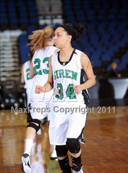 Thumbnail 2 in Pine City vs Siren photogallery.