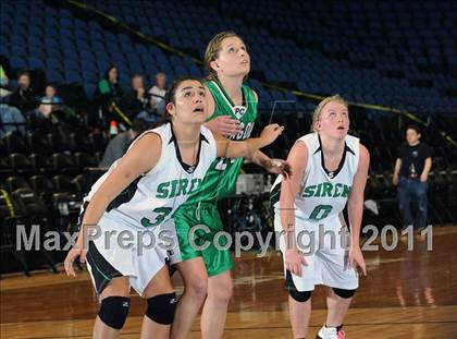 Thumbnail 3 in Pine City vs Siren photogallery.