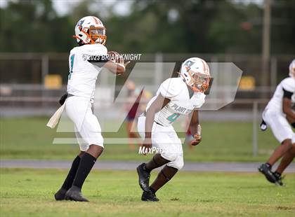 Thumbnail 3 in Plant City @ Lake Gibson (Kickoff Classic) photogallery.