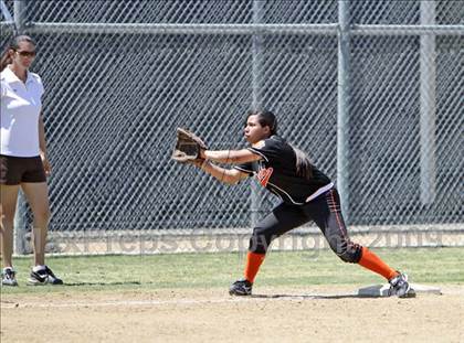 Thumbnail 3 in Lincoln vs. Kennedy (Valley Classic) photogallery.