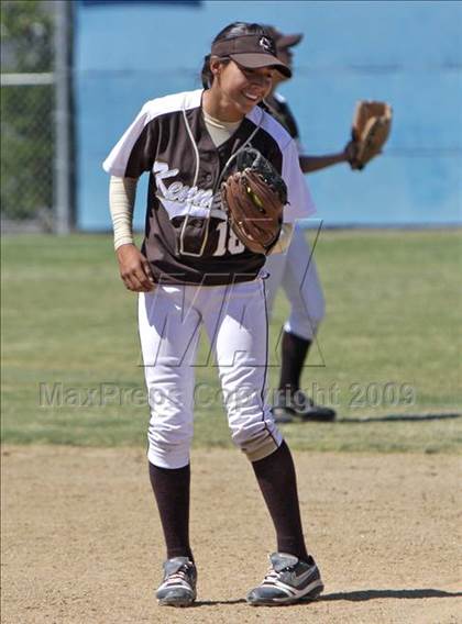 Thumbnail 1 in Lincoln vs. Kennedy (Valley Classic) photogallery.