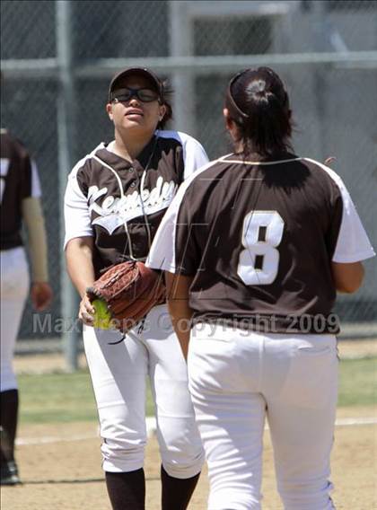 Thumbnail 1 in Lincoln vs. Kennedy (Valley Classic) photogallery.