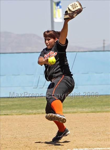 Thumbnail 2 in Lincoln vs. Kennedy (Valley Classic) photogallery.