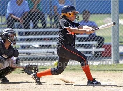 Thumbnail 3 in Lincoln vs. Kennedy (Valley Classic) photogallery.