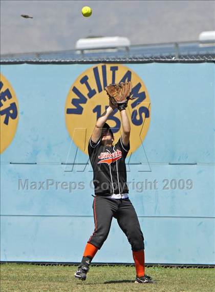Thumbnail 1 in Lincoln vs. Kennedy (Valley Classic) photogallery.