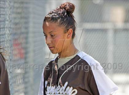 Thumbnail 2 in Lincoln vs. Kennedy (Valley Classic) photogallery.