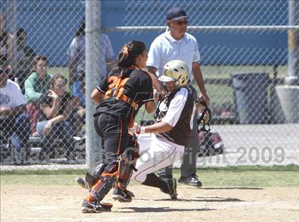 Thumbnail 2 in Lincoln vs. Kennedy (Valley Classic) photogallery.
