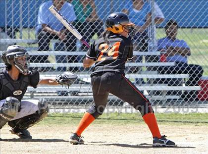 Thumbnail 2 in Lincoln vs. Kennedy (Valley Classic) photogallery.