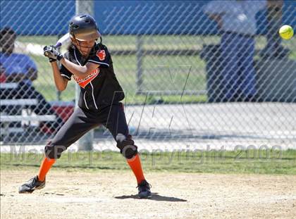 Thumbnail 2 in Lincoln vs. Kennedy (Valley Classic) photogallery.