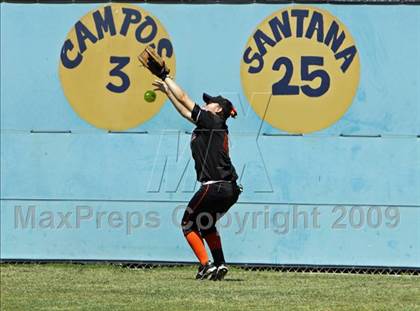 Thumbnail 1 in Lincoln vs. Kennedy (Valley Classic) photogallery.