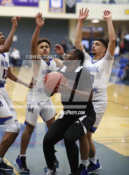Thumbnail 2 in Grant vs. Newark Memorial (Nor Cal Tip Off Classic) photogallery.
