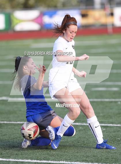 Thumbnail 1 in Rock Canyon vs Broomfield (CHSAA 5A 2nd Round) photogallery.