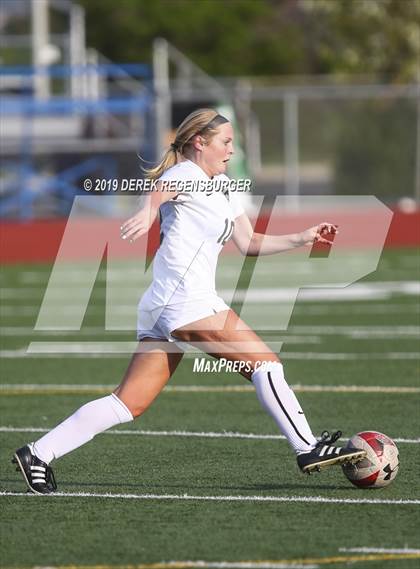Thumbnail 1 in Rock Canyon vs Broomfield (CHSAA 5A 2nd Round) photogallery.