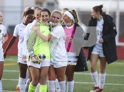 Thumbnail 3 in Rock Canyon vs Broomfield (CHSAA 5A 2nd Round) photogallery.