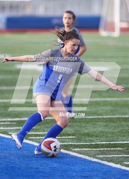 Thumbnail 2 in Rock Canyon vs Broomfield (CHSAA 5A 2nd Round) photogallery.