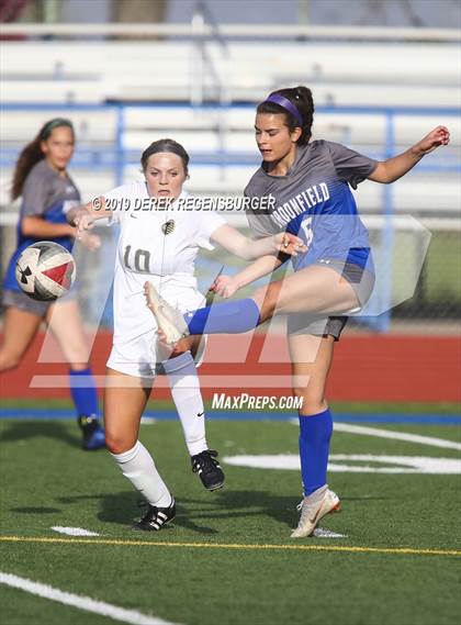 Thumbnail 2 in Rock Canyon vs Broomfield (CHSAA 5A 2nd Round) photogallery.