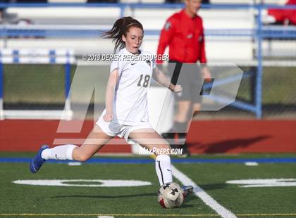 Thumbnail 1 in Rock Canyon vs Broomfield (CHSAA 5A 2nd Round) photogallery.