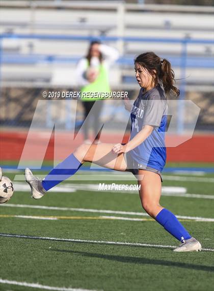 Thumbnail 3 in Rock Canyon vs Broomfield (CHSAA 5A 2nd Round) photogallery.