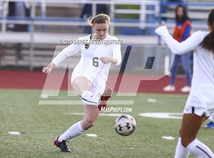 Thumbnail 3 in Rock Canyon vs Broomfield (CHSAA 5A 2nd Round) photogallery.