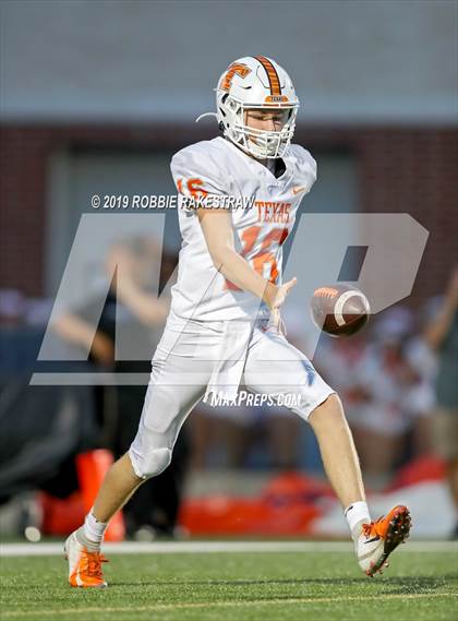 Thumbnail 2 in Texas @ Poteet photogallery.