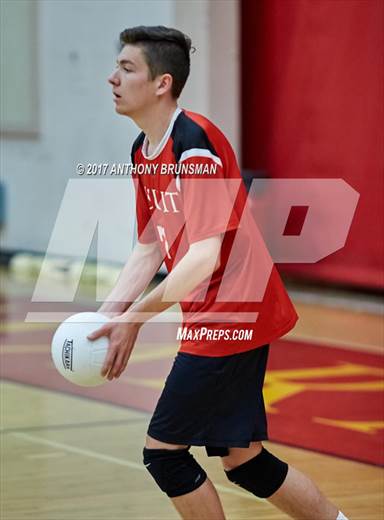 null - Photo 01