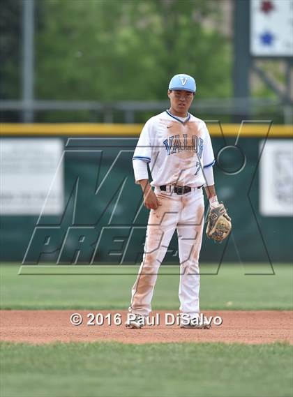 Thumbnail 2 in Valor Christian vs. Pueblo West (CHSAA 4A Final - Game 2) photogallery.