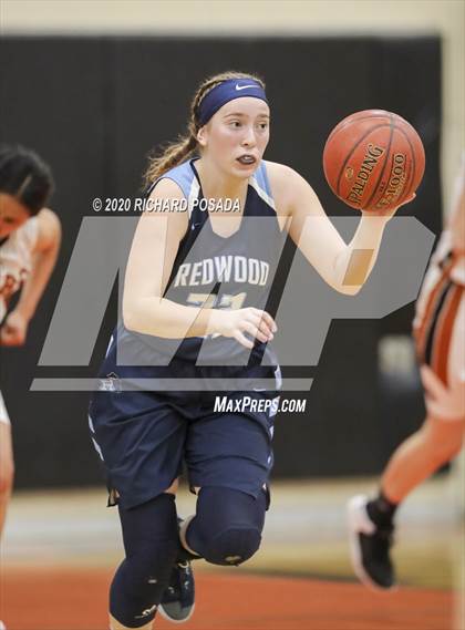 Thumbnail 1 in Selma vs. Redwood photogallery.