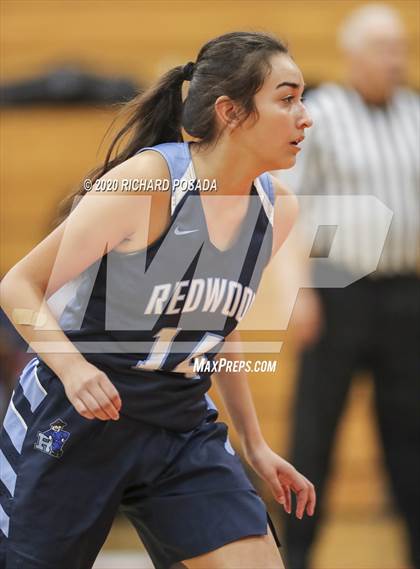 Thumbnail 1 in Selma vs. Redwood photogallery.
