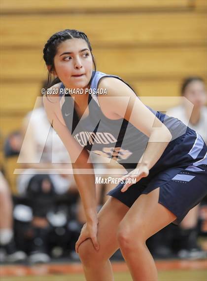 Thumbnail 1 in Selma vs. Redwood photogallery.
