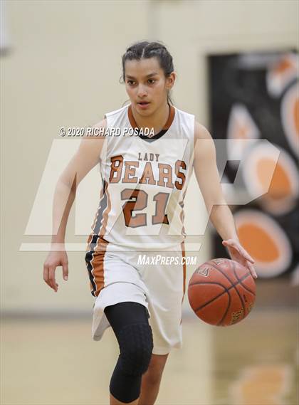 Thumbnail 1 in Selma vs. Redwood photogallery.