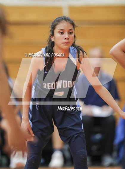 Thumbnail 2 in Selma vs. Redwood photogallery.