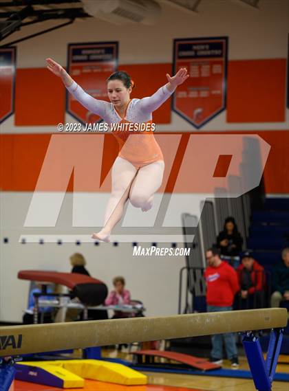 Thumbnail 2 in Hayfield Varsity Gymnastics @ West Springfield HS photogallery.