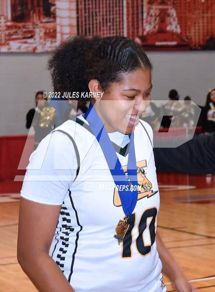 Thumbnail 3 in Clark vs Las Vegas (NIAA 4A State Final) photogallery.
