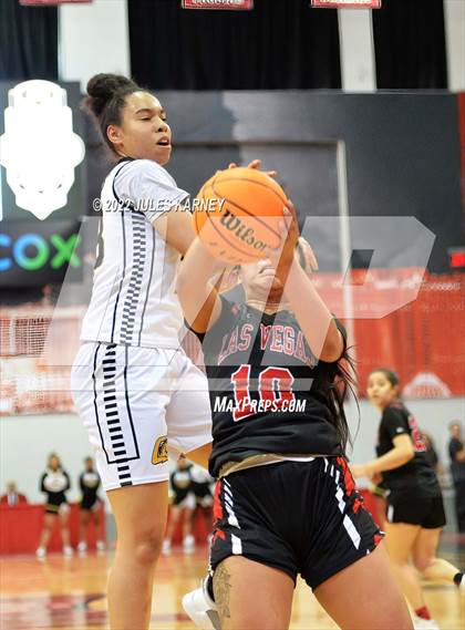 Thumbnail 2 in Clark vs Las Vegas (NIAA 4A State Final) photogallery.