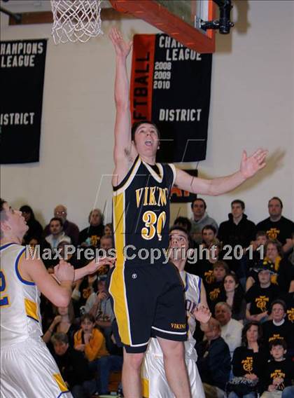 Thumbnail 1 in Venango Catholic vs Union (PIAA District 9 KSAC Final) photogallery.
