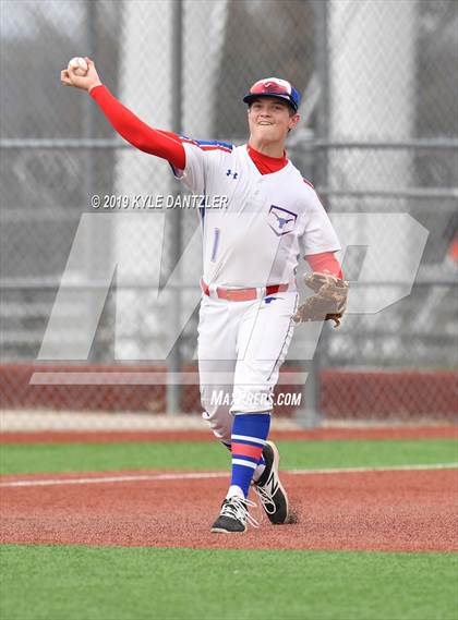 Thumbnail 3 in Graham vs Wichita Falls (Walker Stallcup Tournament) photogallery.