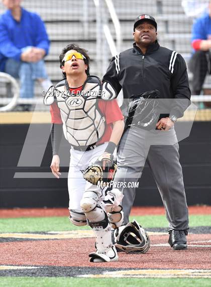 Thumbnail 2 in Graham vs Wichita Falls (Walker Stallcup Tournament) photogallery.