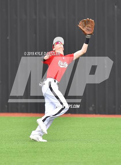 Thumbnail 2 in Graham vs Wichita Falls (Walker Stallcup Tournament) photogallery.