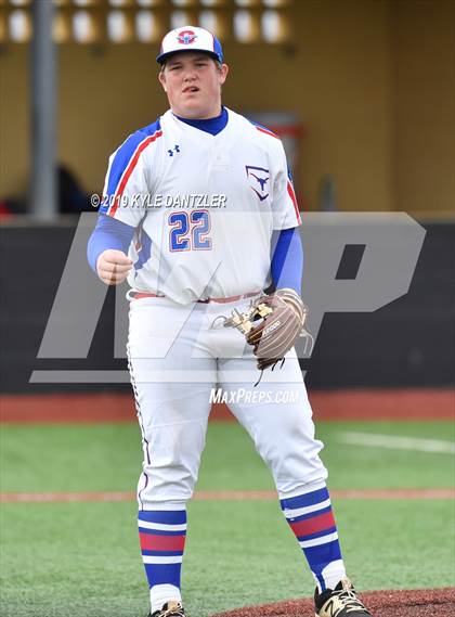 Thumbnail 1 in Graham vs Wichita Falls (Walker Stallcup Tournament) photogallery.