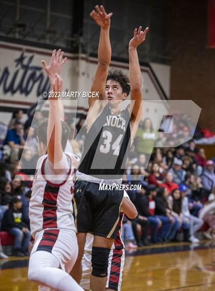 Thumbnail 1 in Modesto @ Enochs photogallery.