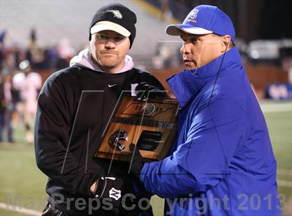 Thumbnail 1 in Giles County vs. Fulton (TSSAA Division I Class 4A BlueCross Bowl)  photogallery.