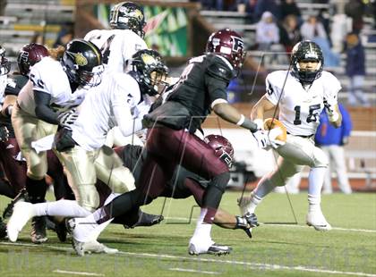 Thumbnail 3 in Giles County vs. Fulton (TSSAA Division I Class 4A BlueCross Bowl)  photogallery.