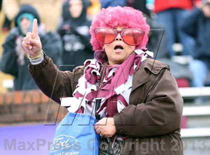 Thumbnail 1 in Giles County vs. Fulton (TSSAA Division I Class 4A BlueCross Bowl)  photogallery.