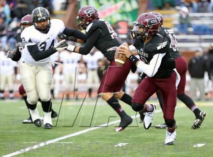Thumbnail 1 in Giles County vs. Fulton (TSSAA Division I Class 4A BlueCross Bowl)  photogallery.