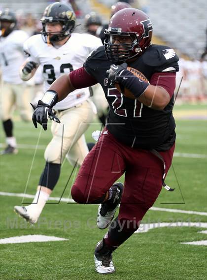 Thumbnail 3 in Giles County vs. Fulton (TSSAA Division I Class 4A BlueCross Bowl)  photogallery.
