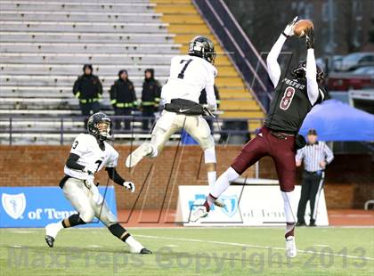 Thumbnail 2 in Giles County vs. Fulton (TSSAA Division I Class 4A BlueCross Bowl)  photogallery.