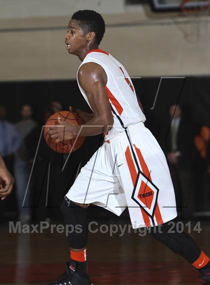 Thumbnail 3 in Mt. Vernon @ White Plains photogallery.