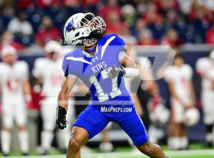 Thumbnail 3 in King vs. Katy (UIL 6A Div 2 Region 3 Finals) photogallery.