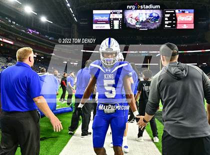 Thumbnail 1 in King vs. Katy (UIL 6A Div 2 Region 3 Finals) photogallery.